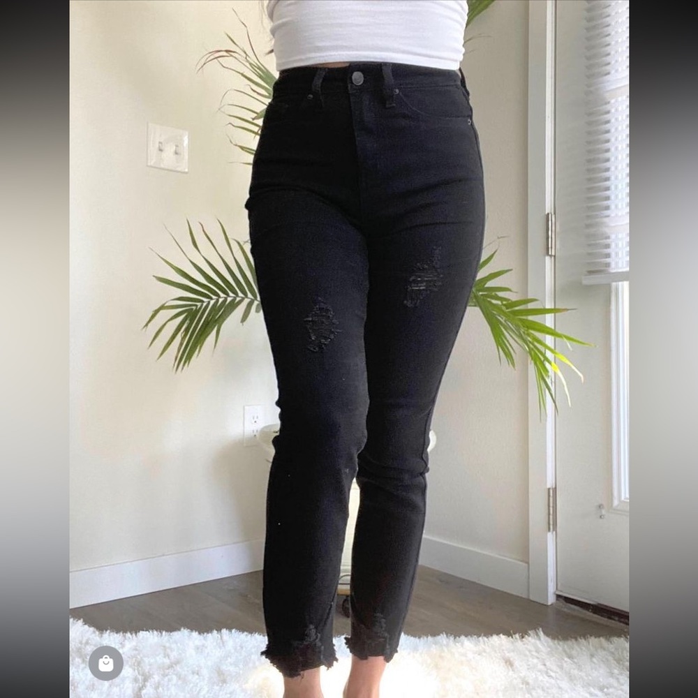 NEW! High rise ankle skinny jeans